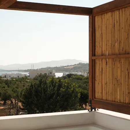 Mazi Paros *