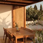 Mazi Paros