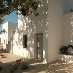 Mazi Paros